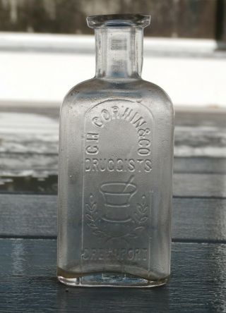 Antique G.  H.  CORWIN & CO.  DRUGGISTS - GREENPORT,  L.  I.  Medicine/ Pharmacy Bottle 7