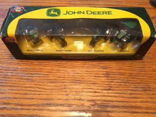 Athearn John Deere Tractor Series 2 Set Of 4 Ho Scale 1/87