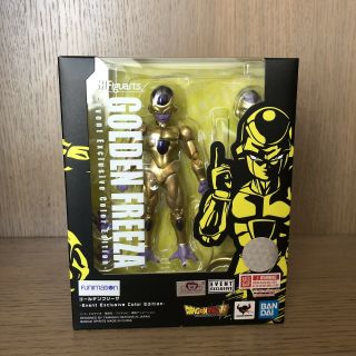 2019 Sdcc Tamashii Nations S.  H.  Figuarts Dragon Ball Golden Frieza In Hand