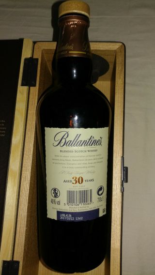 Ballantine ' s 30 Year Old Blended Scotch Whisky - Empty Bottle - 4