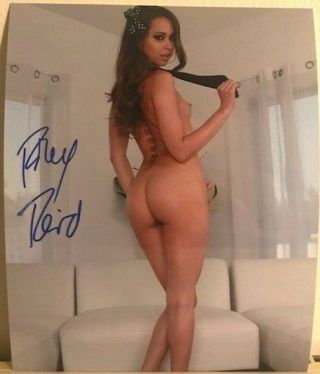 Porn Star Riley Reid - Sexy Model Authentic Signed Autographed 8x10 Photo Rare