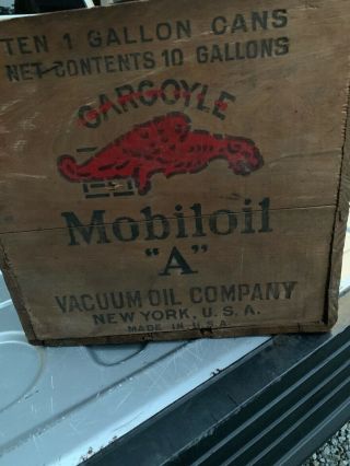 ANTIQUE EARLY MOBIL OIL GARGOYLE VACUUM OIL CO.  WOODEN SIGN CRATE SIDE 2