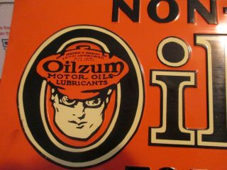Rare OILZUM MOTOR OIL FORD CARS EMBOSSED TIN TACKER SIGN GAS SERVICE 3