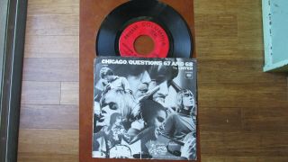 Rock 45 & Very Rare Picture Sleeve - Chicago - Questions 67 And 68/listen