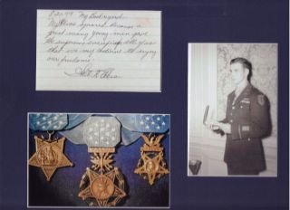Walter Ehlers Signed Matted With Photo Medal Of Honor 11x14 R3/18