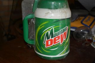 Whirley Mountain Dew Big Gulp Travel Mug 64 Oz In Plastic