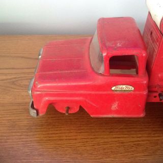 VINTAGE RED AND WHITE TONKA TRUCK CEMENT MIXER 5