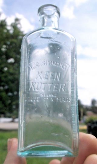 Aqua E.  C.  Simmons Keen Kutter Oil Bottle St.  Louis 1890 
