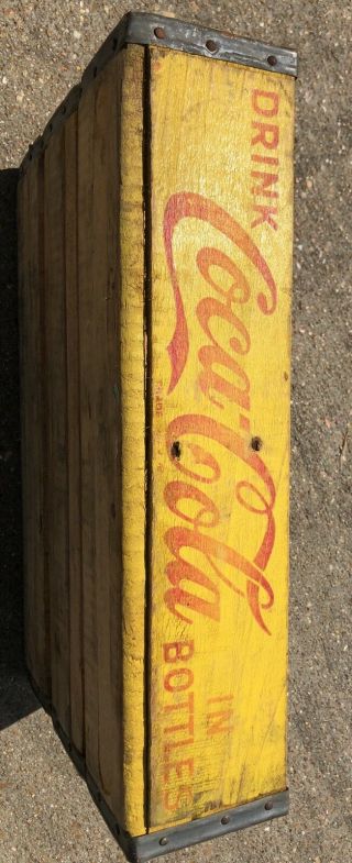 Vintage Circa Coca Cola 24 Bottle Wooden Crate Box Yellow 3