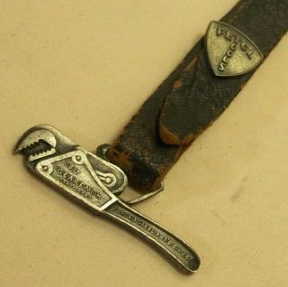 1928 Gearench Mfg.  Co.  Orig.  Advertsing Pocket Watch Fob W/petol Tools Lapel Pin