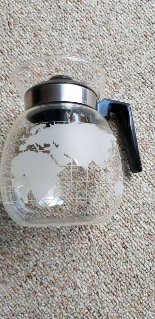 NESTLE WORLD GLASS COFFEE POT/Triangle Trivet/ Set Of 8 WORLD MUGS 4