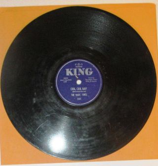 The Magic Tones KING 4681 78 RPM Doo Wop HOW CAN YOU TREAT ME THIS WAY Cool Baby 2