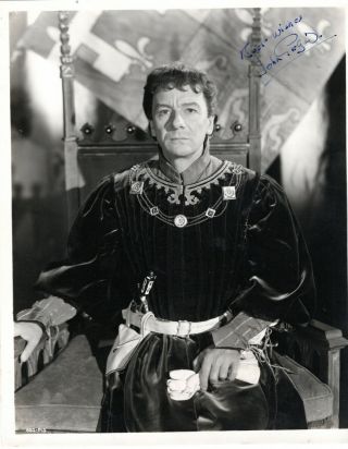 Notable British Stage & Film Actress John Gielgud,  Signed Vintage Studio Photo.