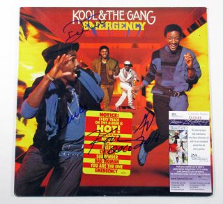 Kool & The Gang Signed Lp Record Album Emergency W/ 4 Jsa Autos Df018993