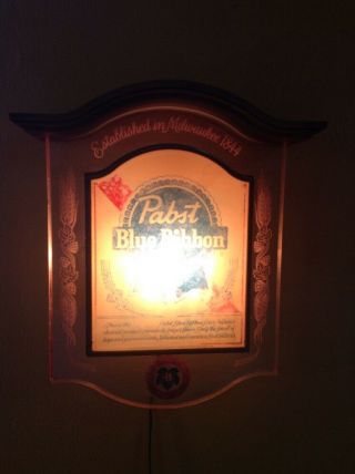 Vintage 1981 Pabst Blue Ribbon Wall Hanging Lamp Lighted Beer Sign