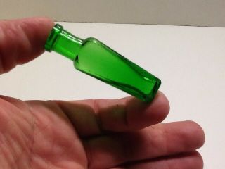 Tiny Antique Emerald Green Scent/perfume Bottle.