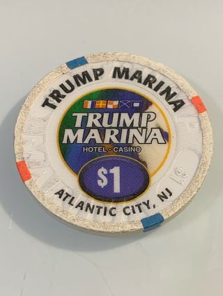 TRUMP MARINA $1 CASINO CHIP ATLANTIC CITY NJ 3.  99 2