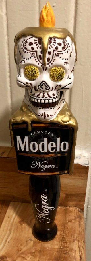 Modelo Negra Cerveza Sugar Skull Day Of The Dead Beer Tap Handle (rare)