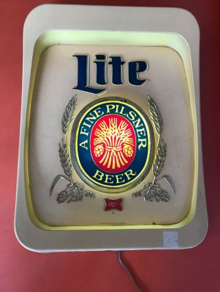 Vintage Miller Lite Beer Light - Up Sign Ready For Display 19”x14 "