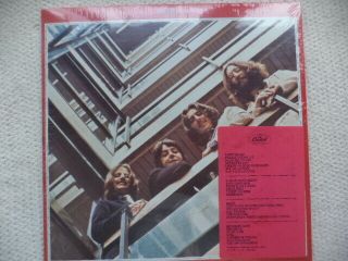 THE BEATLES/1962 - 1966 LIMITED 2 RED VINYL SEBX - 11842 - 1978 EMI RECORDS 2