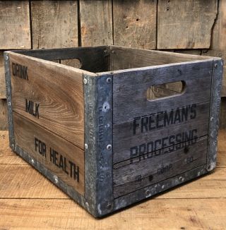 Vintage Freemans Processing Drink Milk Dairy Wooden Metal Crate Farm Barn Sign