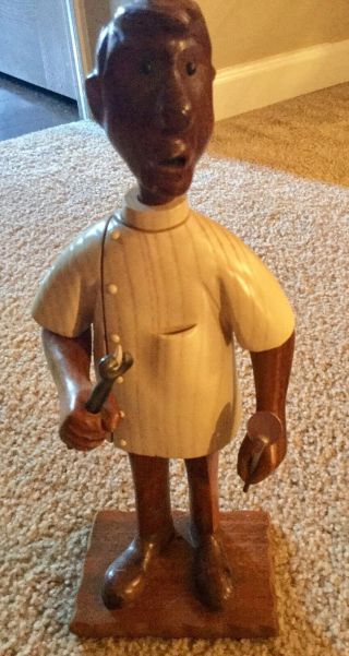 Dentist Folk Art.  Hand Carve Wooden Statue.  Great Workmanship.  made in Italy 3