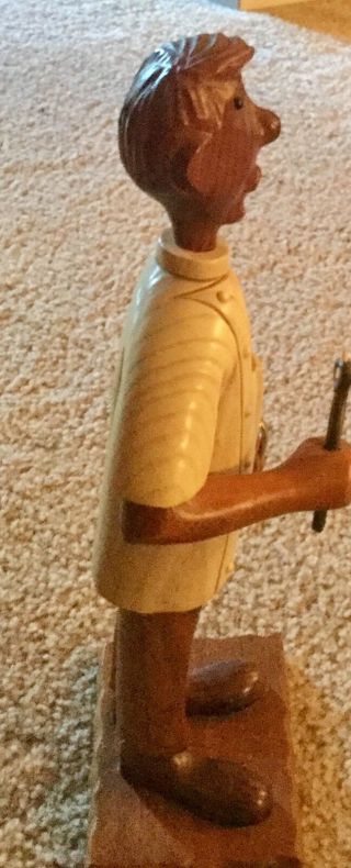 Dentist Folk Art.  Hand Carve Wooden Statue.  Great Workmanship.  made in Italy 5