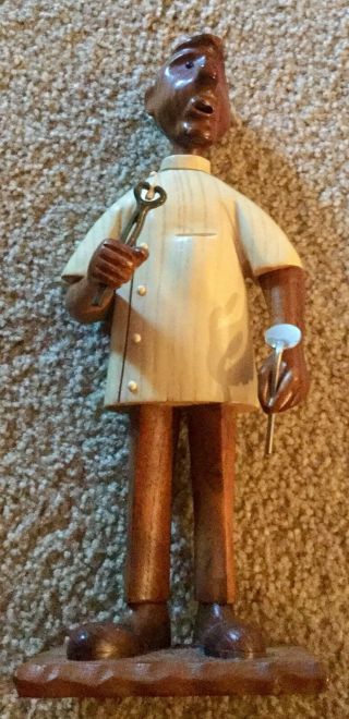 Dentist Folk Art.  Hand Carve Wooden Statue.  Great Workmanship.  made in Italy 7