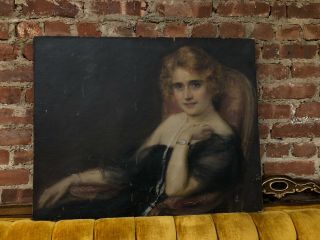 Antique Oil Painting - Portrait Of A Lady