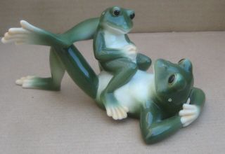 Franz Porcelain Frog Figurine Father & Son Fz00624