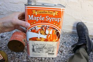 Vintage Maple Syrup Tin/can Canadian Pure Horse Drawn Sleigh Graphic 4 Litres