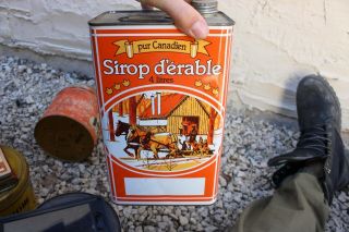 Vintage MAPLE SYRUP TIN/CAN CANADIAN PURE HORSE DRAWN SLEIGH GRAPHIC 4 LITRES 3