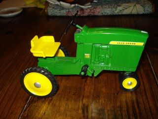 Ertl 1/16 John Deere Mdl D65 Pedal Tractor Toy Rare Find Steerable Con