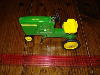 ERTL 1/16 JOHN DEERE MDL D65 PEDAL TRACTOR TOY RARE FIND STEERABLE CON 2