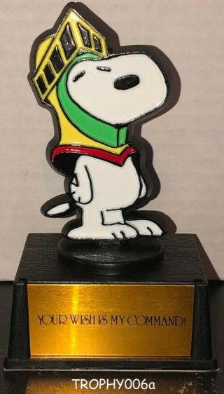 HTF MIB vintage Peanuts Snoopy gram Aviva trophy Your Wish My Command Knight NOS 2
