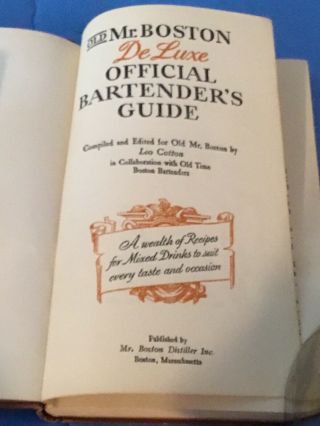 Old Mr.  Boston DeLuxe Official Bartender’s Guide 3