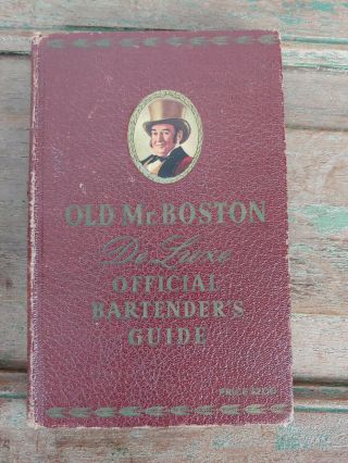 Old Mr.  Boston De Luxe Official Bartender’s Guide 1941 Hardcover Recipe Book
