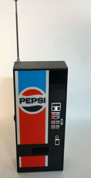 Pepsi Cola Vending Machine Radio Model Number 2001 Ae17