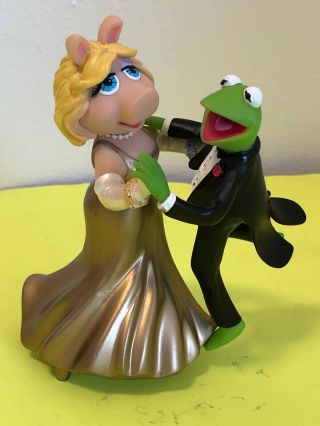 Miss Piggy Kermit Muppets Chic To Cheek Sf Music Box I Could Of Danced All Night