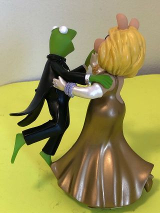 Miss Piggy Kermit Muppets Chic To Cheek SF Music Box I Could Of Danced All Night 4