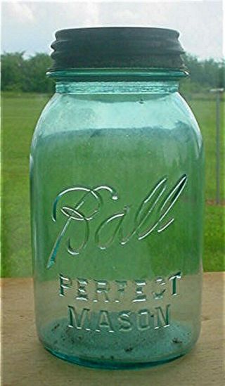 Vintage 13 Ball Perfect Mason Quart Fruit Jar W/ An Old Zinc Lid