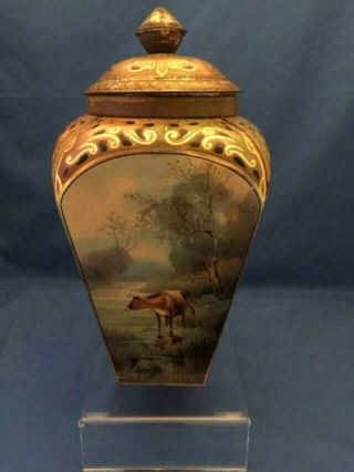 Scarce Huntley & Palmers Worcester Vase Biscuit Tin,  1912