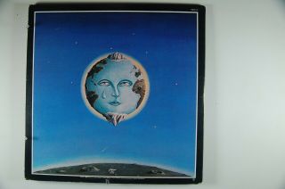 KING CRIMSON The Young Person ' s Guide To PROG ROCK 2xLP Editions E.  G.  w/ BOOKLET 2