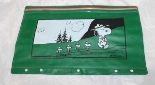 Vintage Snoopy Woodstock Campers Vinyl Pencil Bag Press Close Green 1965 Camping