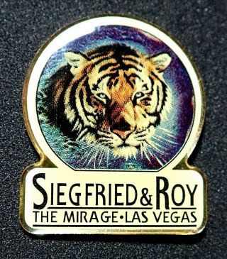 ^rare Vintage Lapel Pin The Mirage Hotel & Casino Las Vegas.  Siegfried & Roy
