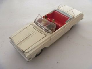 Vintage Dinky Toys Meccano Ltd Plymouth Fury With Figures