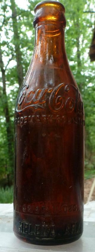 Arkansas Coca Cola Bottle - Helena - Script Amber - Side Seam Arrow