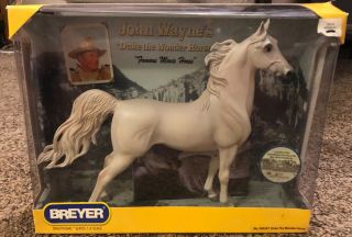 Breyer Traditional Horse No 300307 John Wayne 