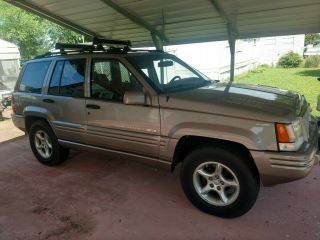 1998 Jeep Grand Cherokee Limited 5.  9