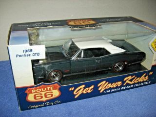 1966 Pontiac Gto Route 66 1:18 Scale Toy Co.  Opening Hood & Doors